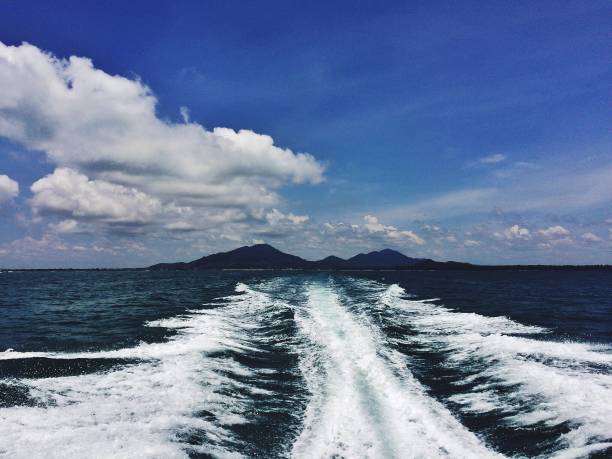 istock Panoramic View Of Sea Against Sky 728912605