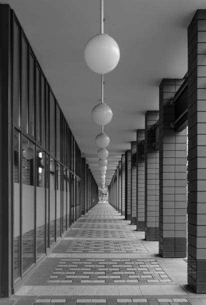 empty corridor with lamps in row on ceiling - 5891 imagens e fotografias de stock