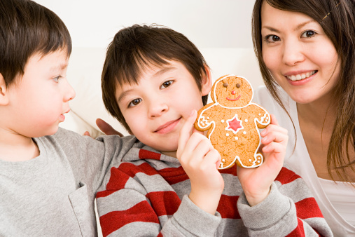 3D Holiday Gingerbread Man Cookie in Shape of Man with Colored Icing. Happy New Year Decoration. Merry Christmas and Xmas Celebration. cartoon illustration rendering. transparent background.