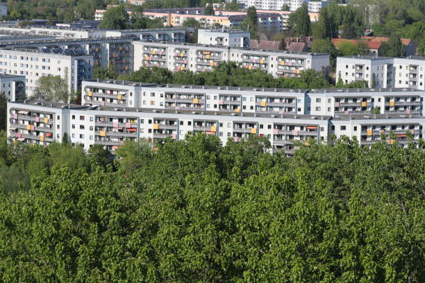 istock Trees And Houses In City 752184409