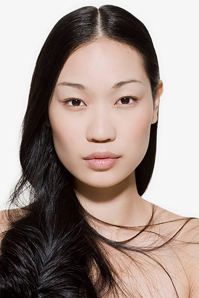 若い女性。長い髪 - asian model ストックフォトと画像