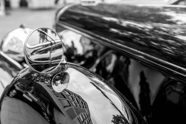 istock Cropped Image Of Car With Reflection 760284747