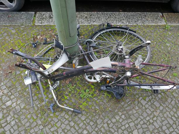 istock Close-Up Of Abandoned Bicycle On Footpath 767987443