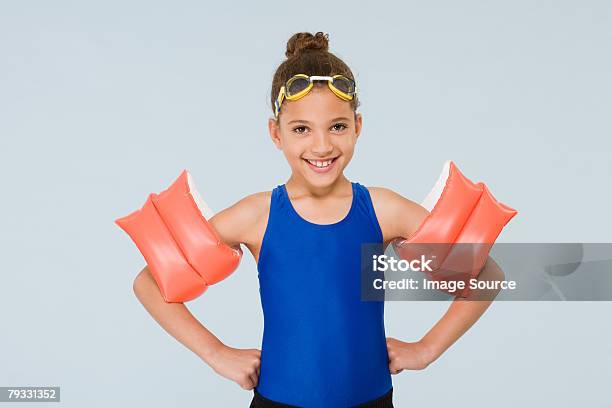 Mädchen Schwimmer Stockfoto und mehr Bilder von Schwimmflügel - Schwimmflügel, Kind, Schwimmen