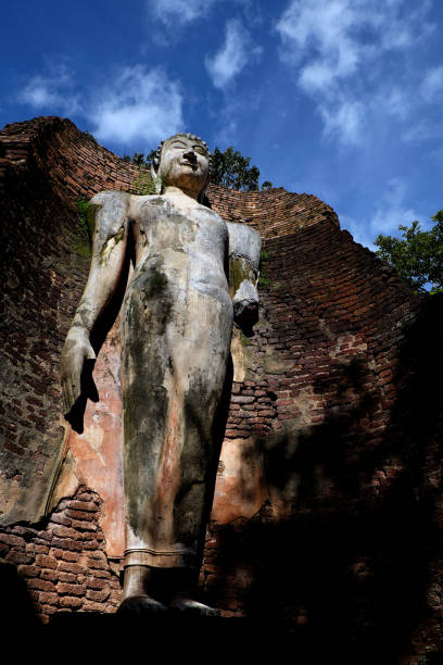 istock Wat Phra Si lriyabot with Buddha Statues Historical Park in Kamp 800472266