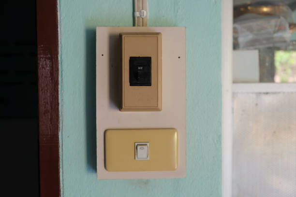 istock Old plugs and switches 800476442
