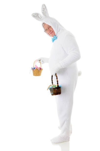 coniglietto pasquale senior - costume da coniglietto foto e immagini stock