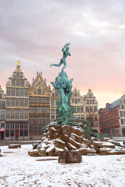 istock Belgium. Antwerp. The Grote Markt. Building Guilds. Brabo Fountain. 801706426