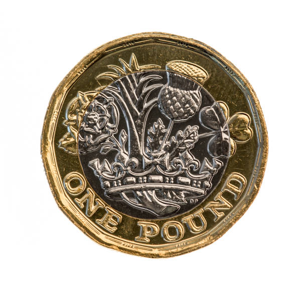 uk one pound coin - stock image - one pound coin imagens e fotografias de stock