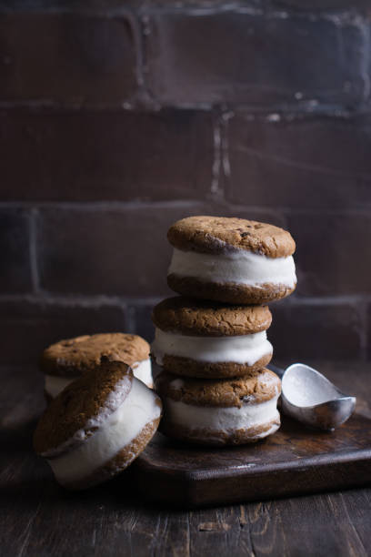 istock Homemade vanilla ice cream sandwiches 801910998