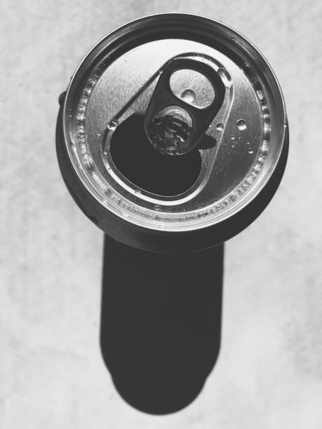 istock Can of soda with shadow 801994800