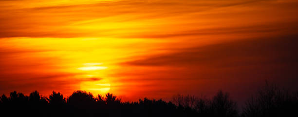 istock Panoramic image of a colorful sunrise 802040710