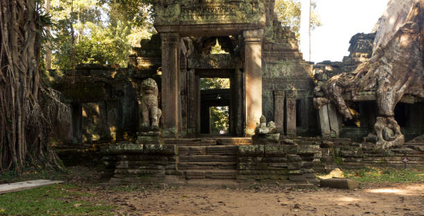 istock Door in the Temple Ankor Wat in Siem Reap 802424806