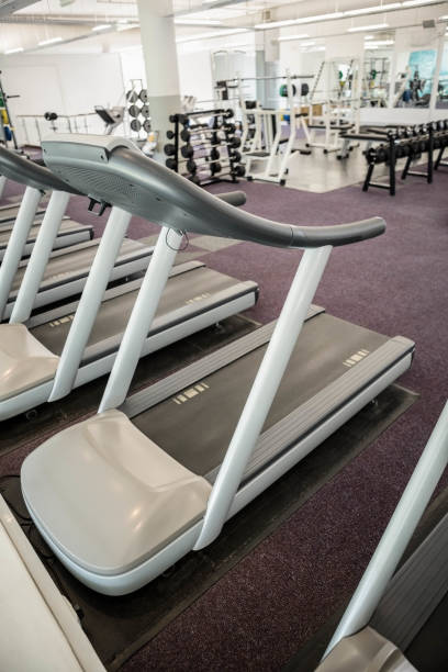 istock Gym with no people 802551982