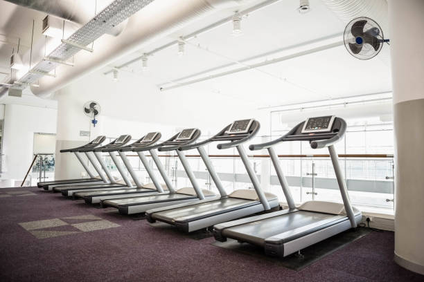 istock Gym with no people 802552114