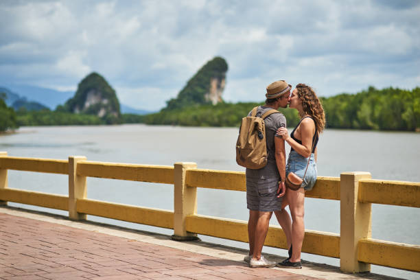 istock Kisses in paradise 802865374