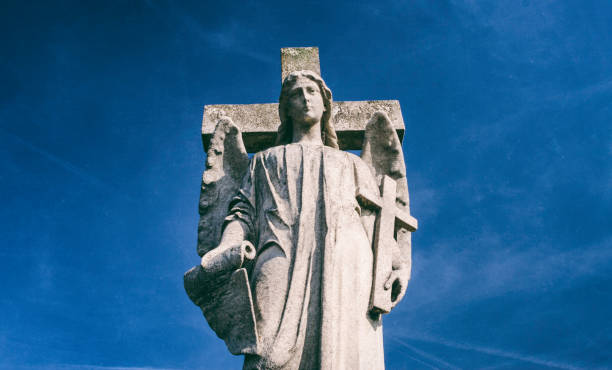 istock Cemetery Angel In Stone 803168120