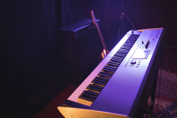 istock Piano in nightclub 803170494