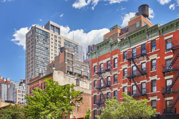 istock Old and modern architecture in Midtown Manhattan, New York. 803334844