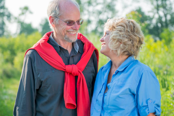 istock Couple in the Countryside 803412854