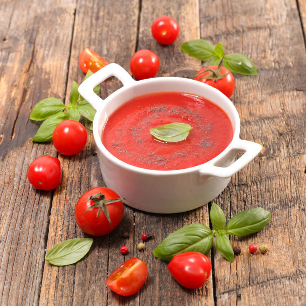 istock tomato soup or tomato sauce 803608734