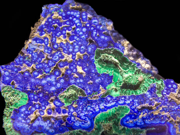 Azurite mineral - copper ore Azurite mineral - copper ore crystalline inclusion complex stock pictures, royalty-free photos & images