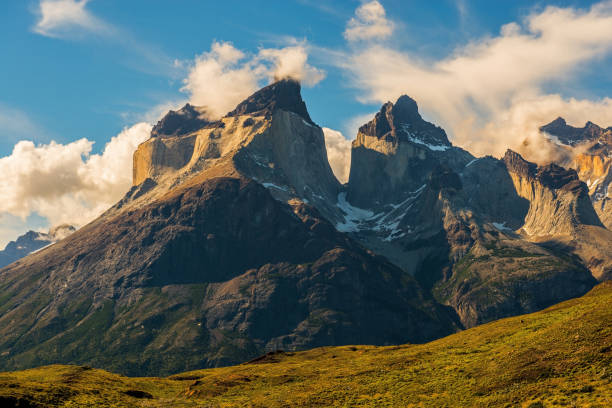 istock Horns of paine sunset 804213286