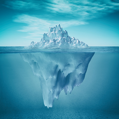Vista submarina del iceberg photo