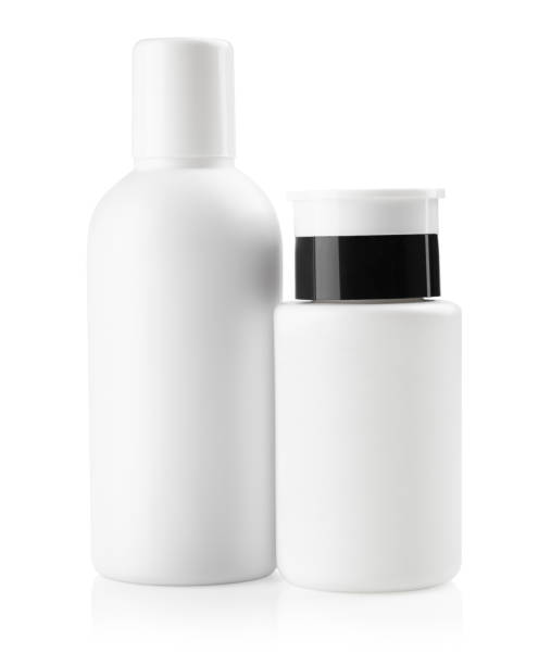 istock Set of two white bottles for cosmetic liquids, isolated on white 804420144