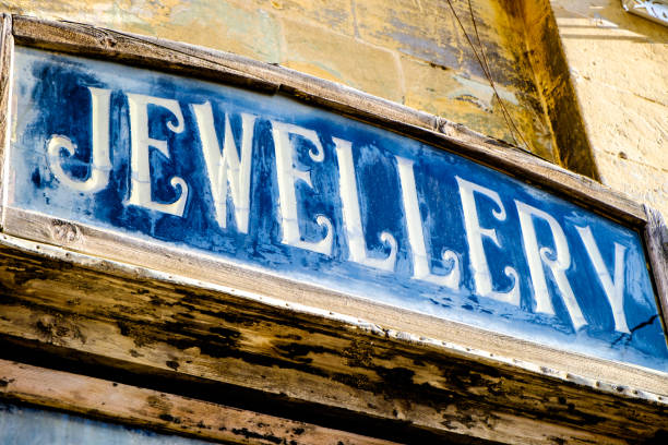 istock old jewellery sign 804422468