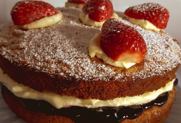 istock Victoria sandwich cake 804444386
