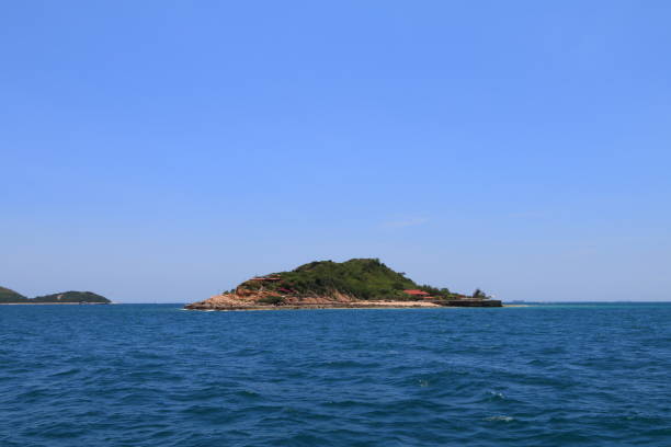 istock Island in the sea 804454644