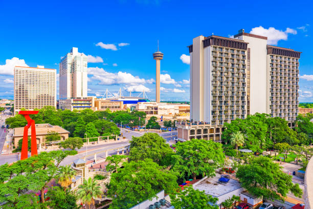 istock San Antonio, Texas, USA Skyline 804554354