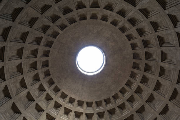 istock Pattern of pantheon's dome at rome, Italy 804585350