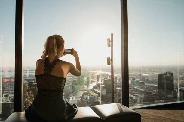 istock Taking a Photo of the Melbourne Skyline 804612608