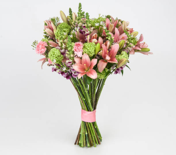 istock bouquet of flowers on a white background 804638698