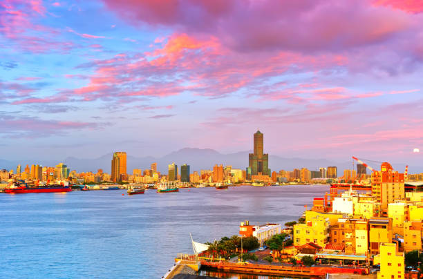 istock Kaohsiung Harbor at twilight in Taiwan. 805529918