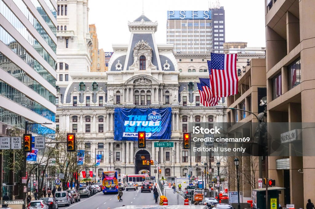 フィラデルフィア市庁舎 マーケット ストリート ビュー フィラデルフィア ペンシルバニア 2017 年 4 月 6 日 アメリカ合衆国の