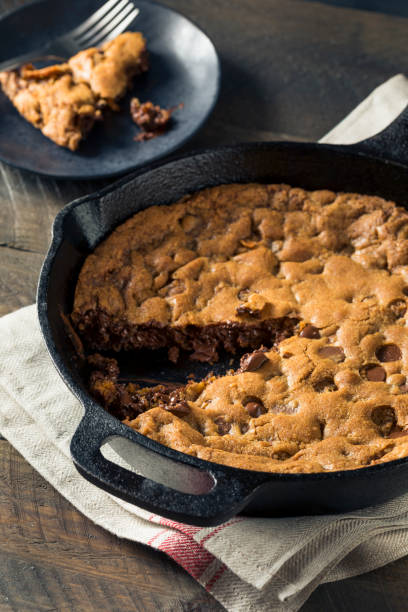 istock Hot Homemade Chocolate Chip Skillet Cookie 805622798