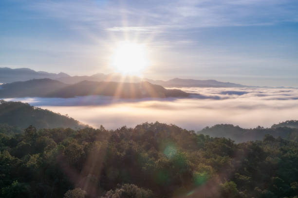 istock Sun light reflect the cloud of mist, Tak, Thailand 806072626