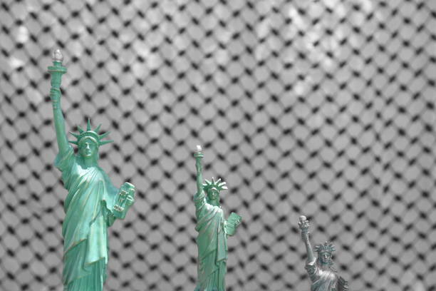 istock Statues of Liberty 806186570