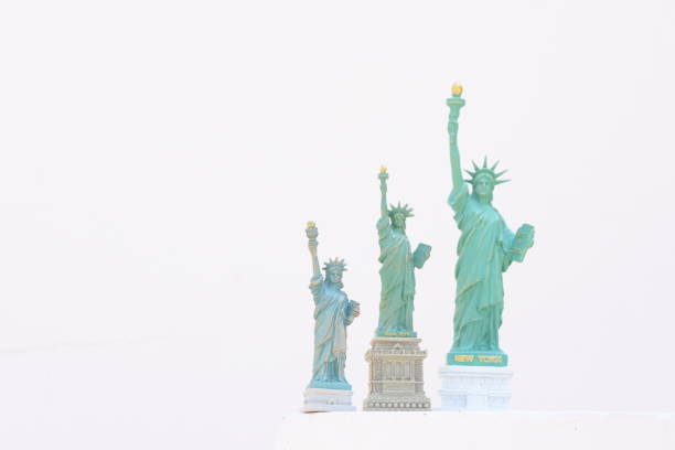 istock Statues of Liberty on a white background 806223746