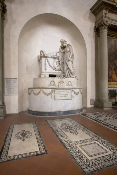 istock Grave in Basilica of Santa Croce, Florence 806270068