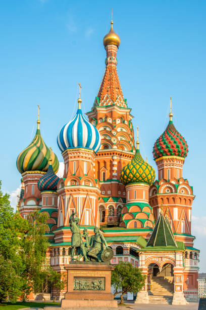 Moscow Saint Basil Cathedral Russia Famous Saint Basil Church in summer under blue cloudless sky. Russian Orthodox Cathedral, the most famous international landmark on the Red Square in Moscow, Russia. st basils cathedral stock pictures, royalty-free photos & images
