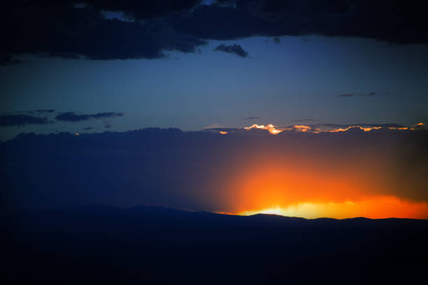 istock Beautiful sunset sky and clouds over the horizon 806331658