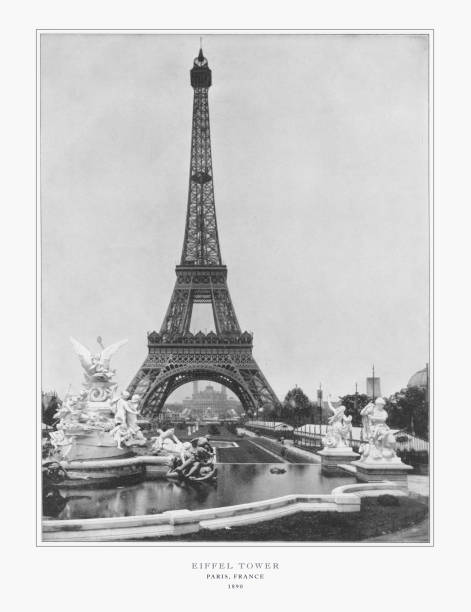 eiffelturm, antike paris fotografieren, 1893 - französische kultur fotos stock-fotos und bilder