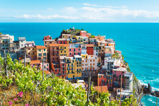 istock Idyllic village in Italy 806425900