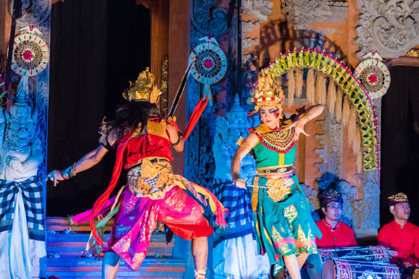 bali dancers performing ramayana ballet at royal palace, ubud, bali - traditional dancing ballet dancing classical style imagens e fotografias de stock