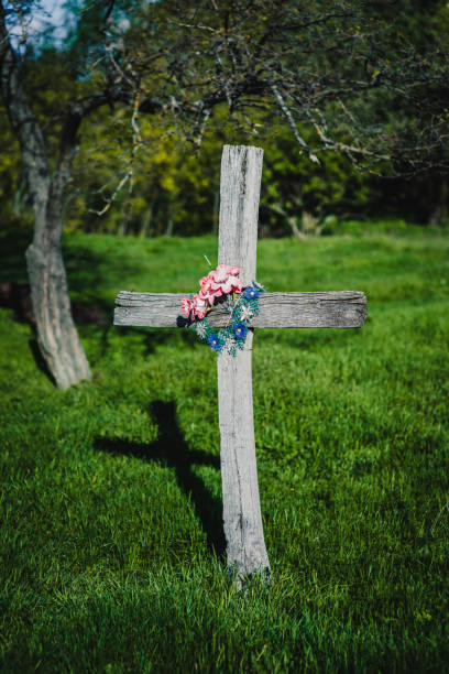 istock Wooden Cross in Garden 806794252