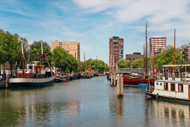 istock Canal in Rotterdam 806946938